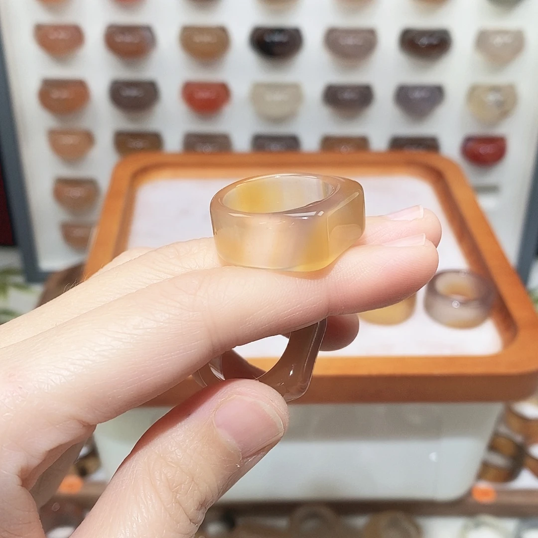 。****玛瑙/玉髓未镶嵌戒指港20