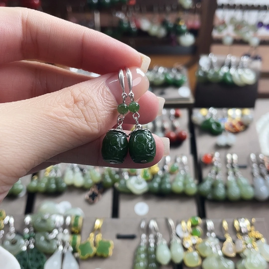 和田玉银S925镶嵌耳坠