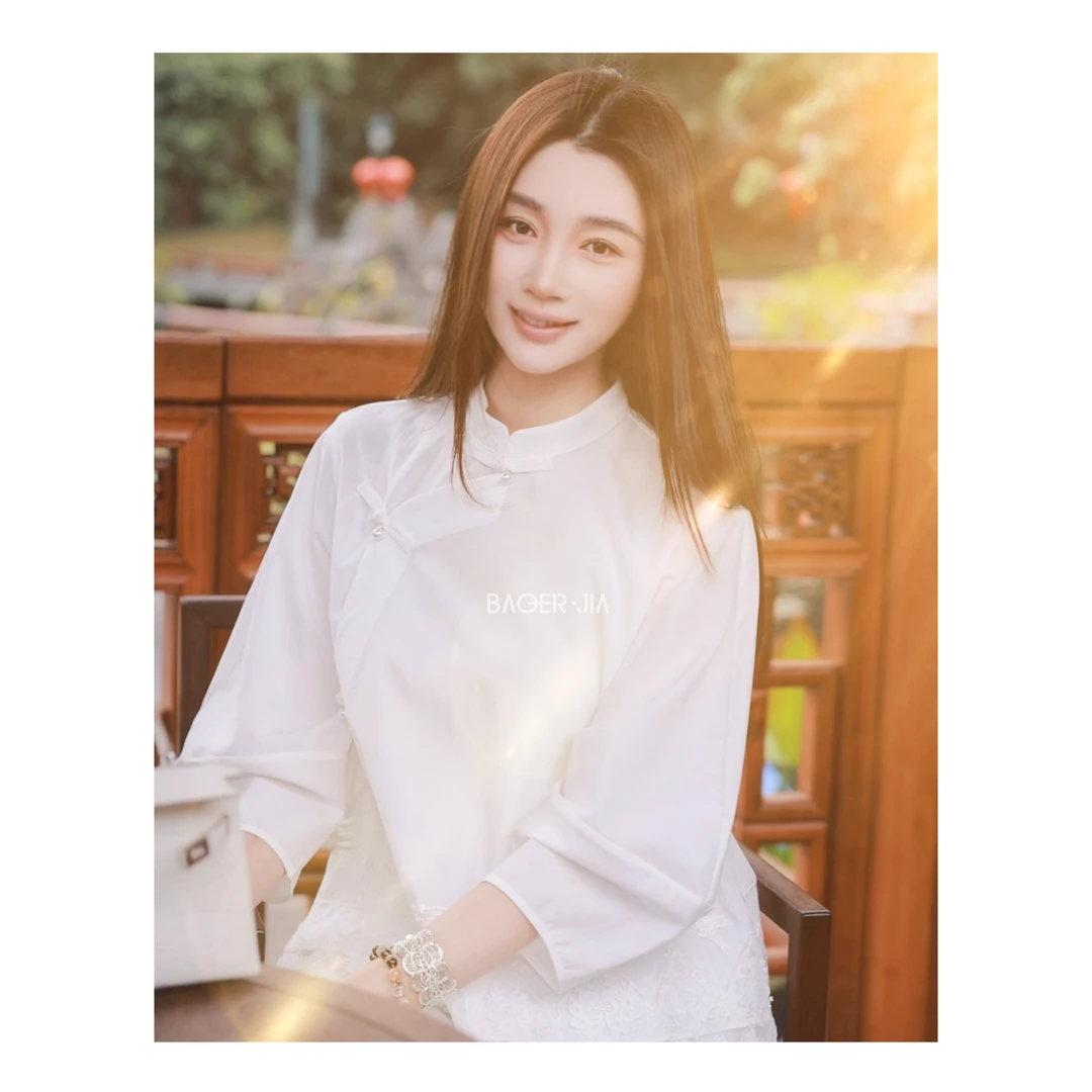 20-【世家小姐】宝儿家含幂BK65825102国风盘扣拼接钩花镂空衬衫