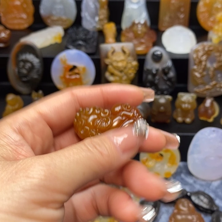 玛瑙/玉髓未镶嵌吊坠(不含链)