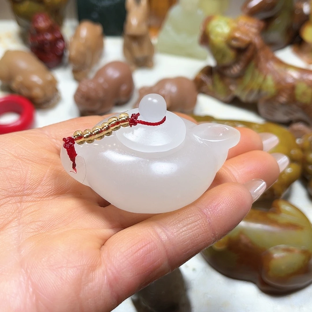 白玉菩提吊坠白玉菩提吊坠