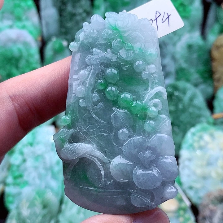 翡翠吊坠(不含链)未镶嵌