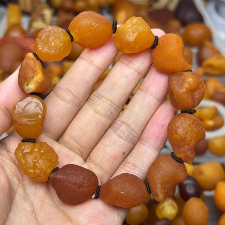 琥珀颈饰未镶嵌天然蜜蜡