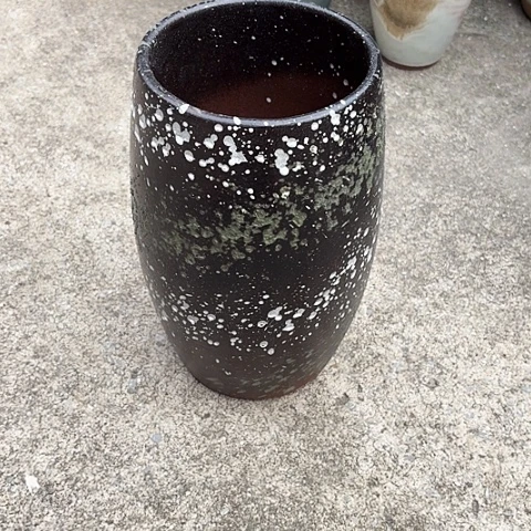 14/28微瑕微瑕的。