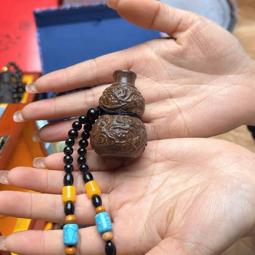 大叶紫檀（黑酸枝木类）