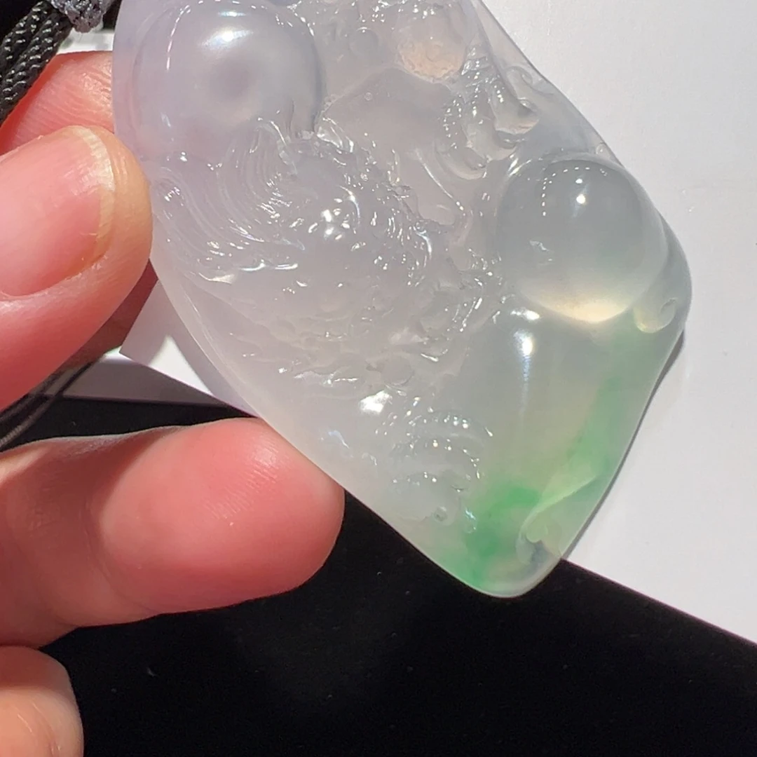 翡翠未镶嵌颈饰吊坠
