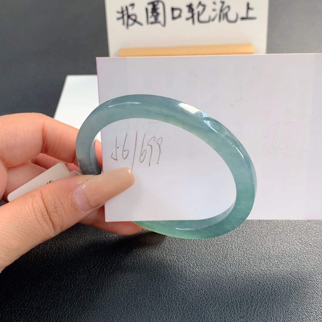 翡翠未镶嵌手镯天然翡翠