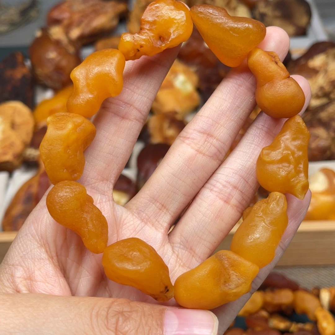 琥珀珠宝奇石未镶嵌