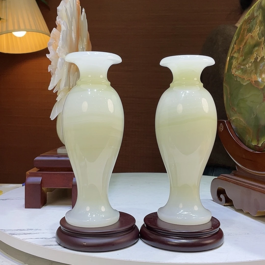 玉精品天然玉石花瓶摆件