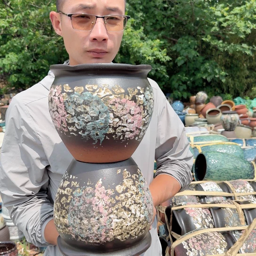紫砂花盆口20高18（两个姹寂花边口泼墨