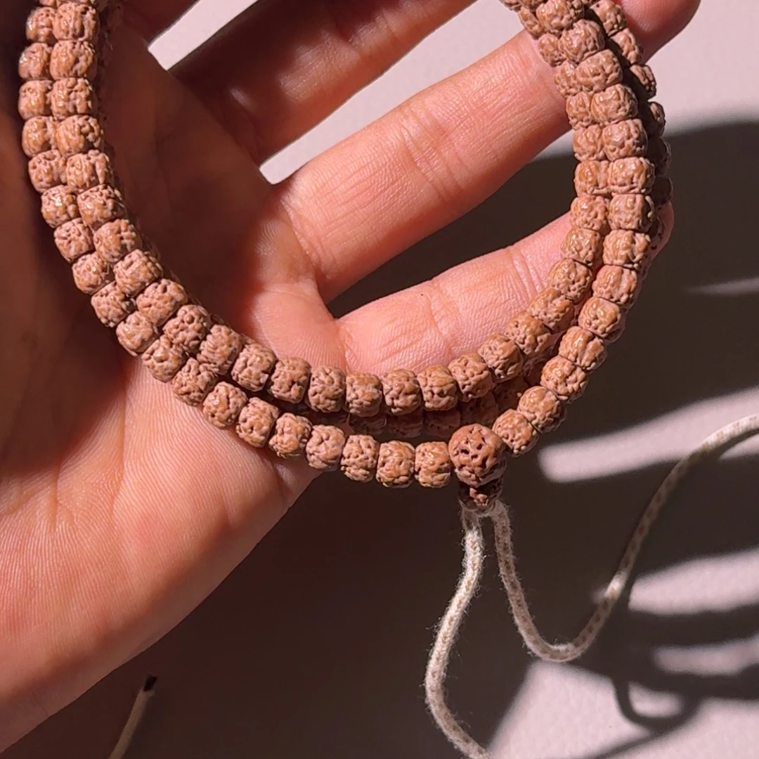 金刚菩提吊坠佛手