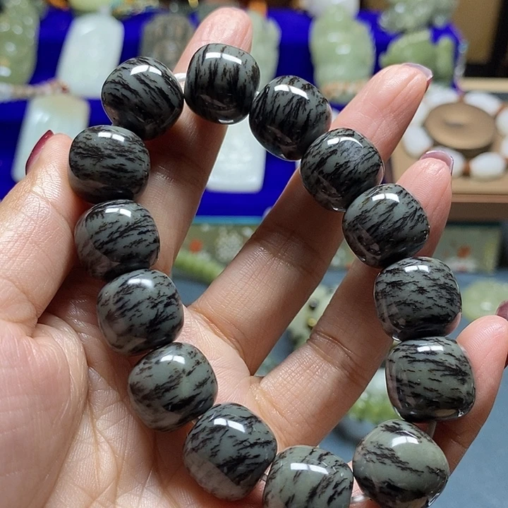 和田玉未镶嵌手链