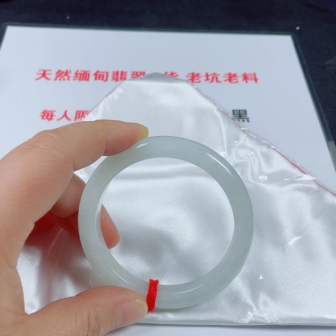 N***翡翠未镶嵌手镯天然翡翠手镯55.5