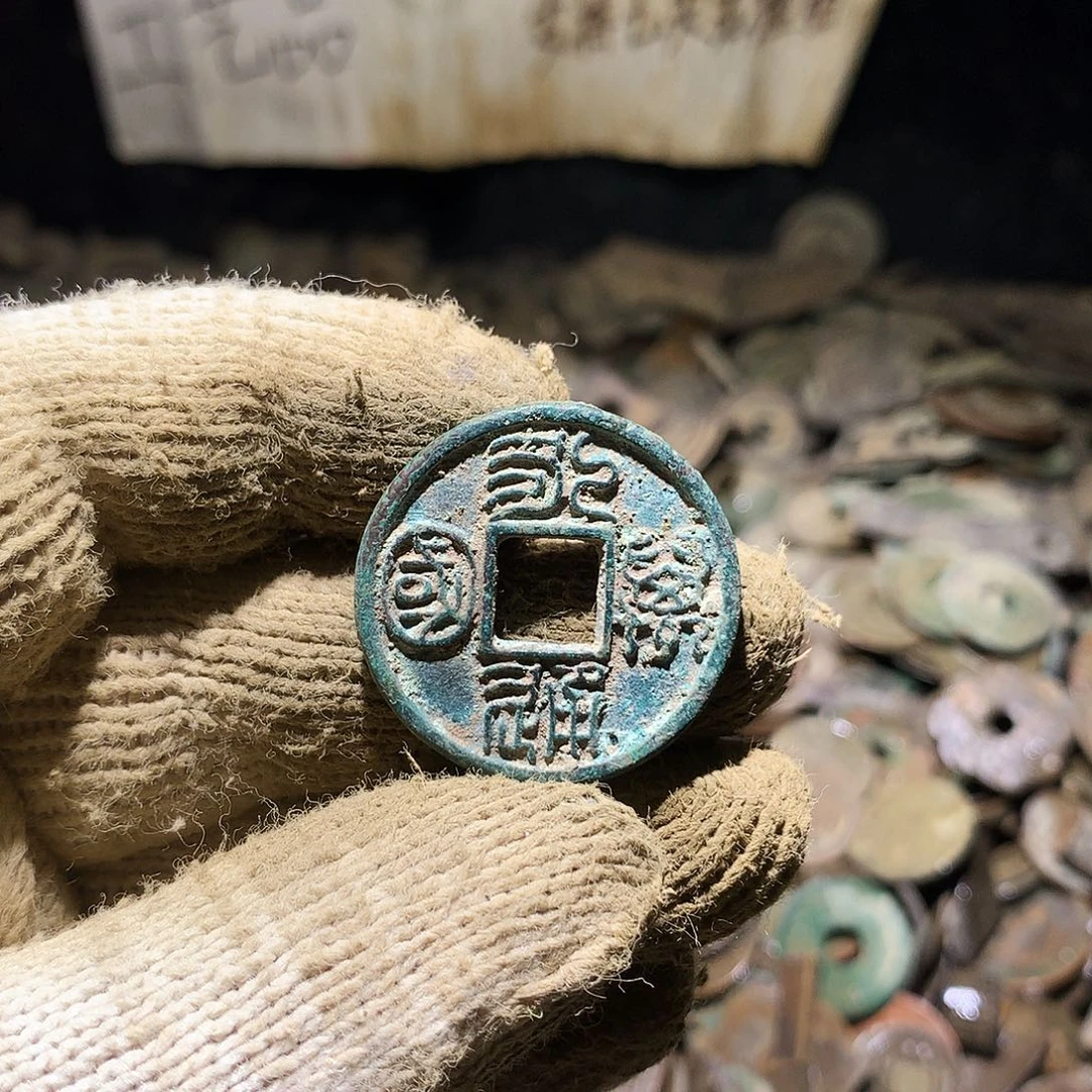 东***红小杨小杨工艺品手机挂件