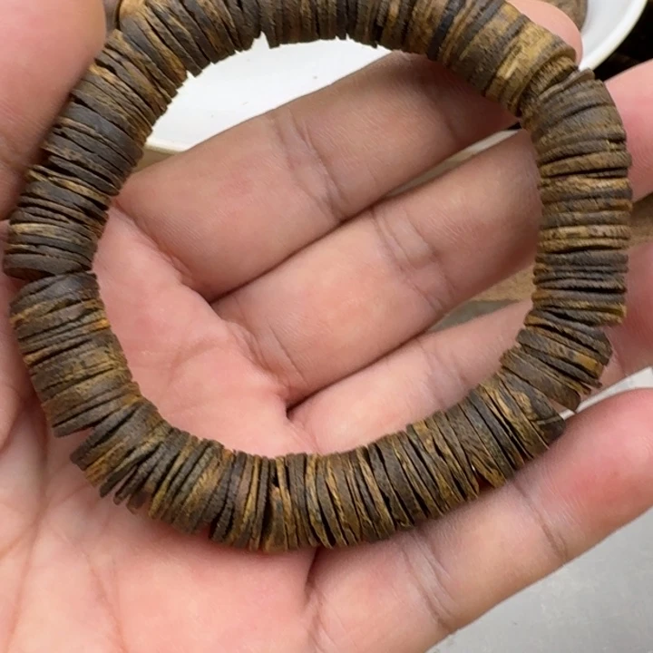 星***原沉香手串乌身手串12克加