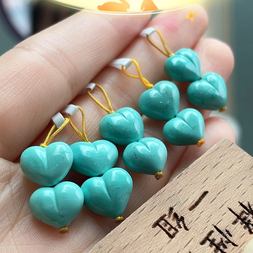 未镶嵌绿松石颈饰