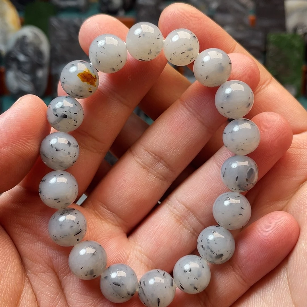 和田玉未镶嵌手串