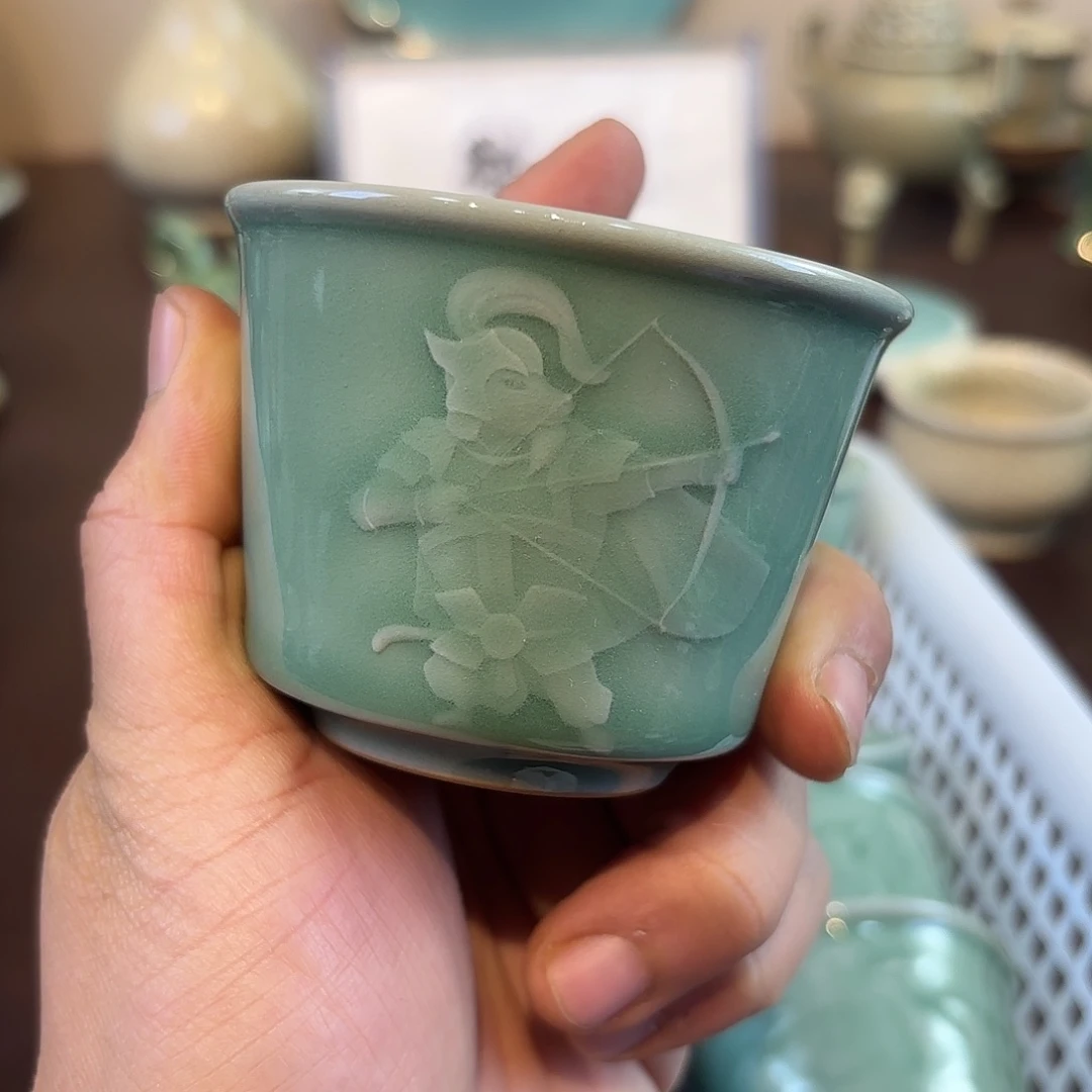 瓷片龙泉青瓷福利青瓷