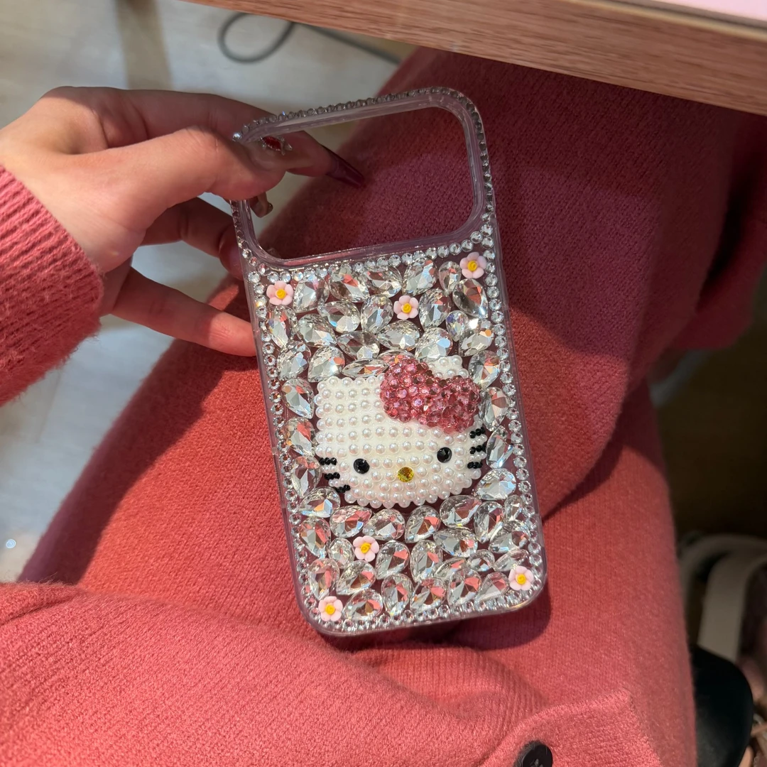 奢华满屏闪钻立体花朵凯蒂猫适用于iPhone15/16/17promax壳