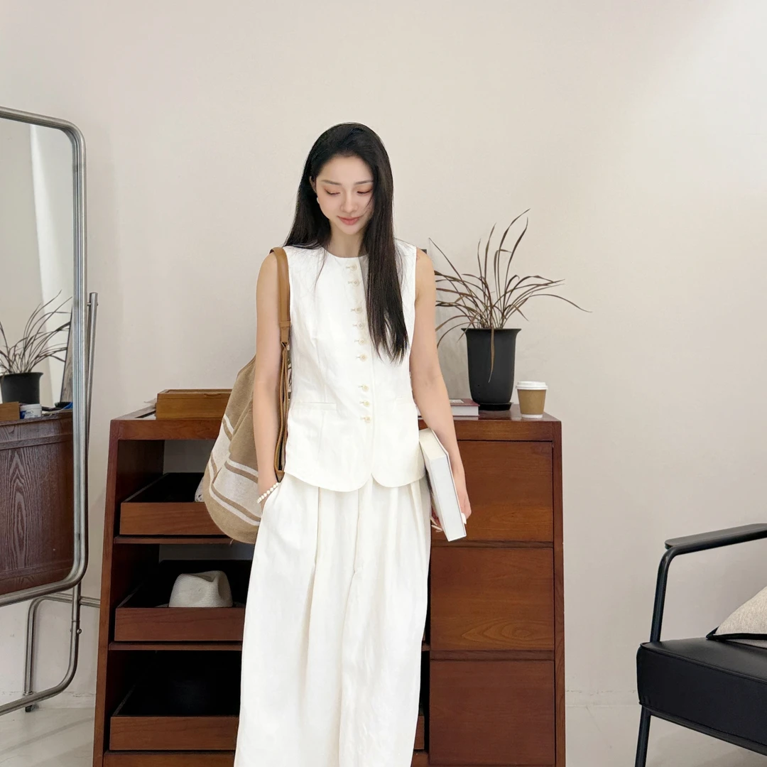 euri 白岛丨桑蚕丝·亚麻砂洗面料老钱风显瘦通勤圆领马甲-MY6052