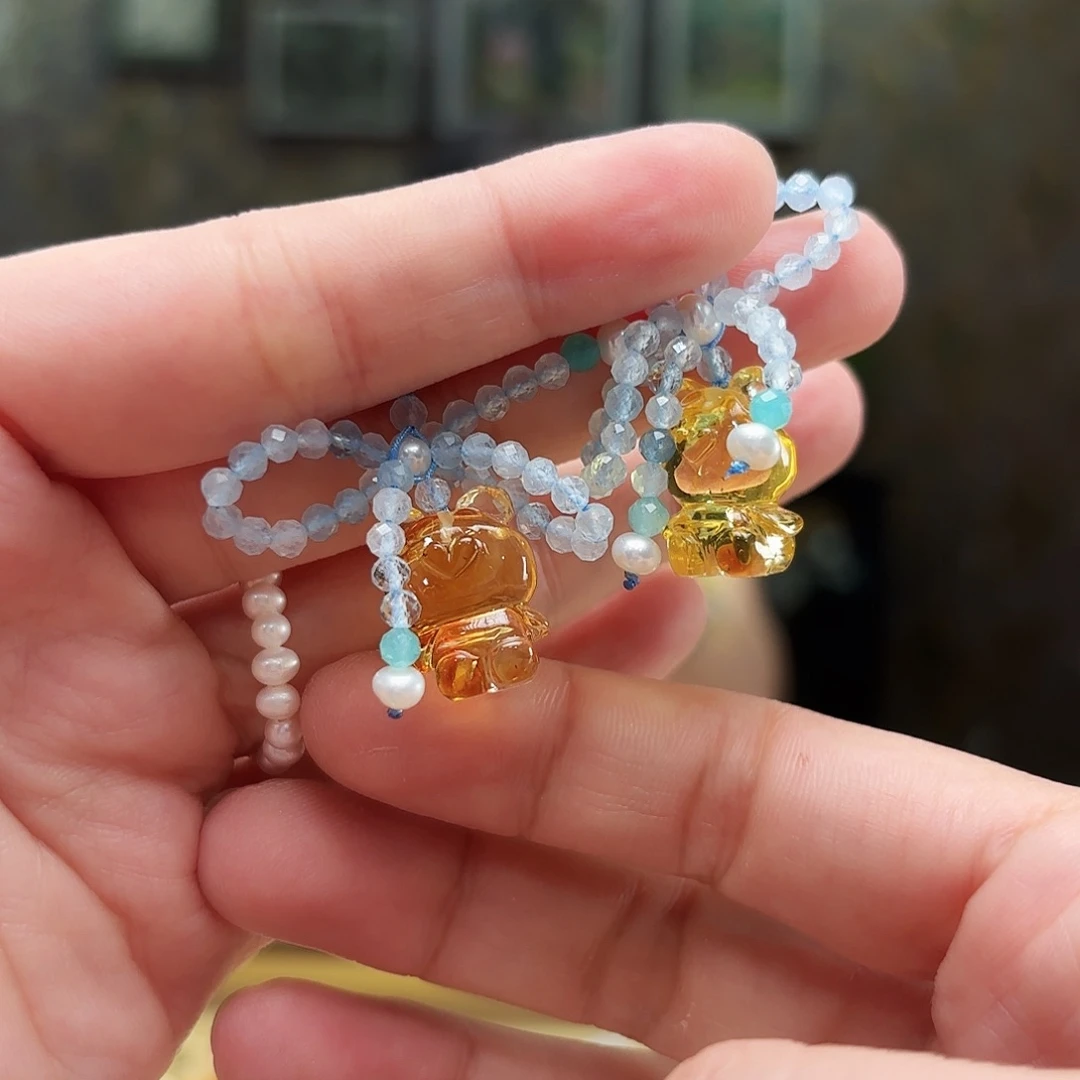 未镶嵌颈饰琥珀琥珀