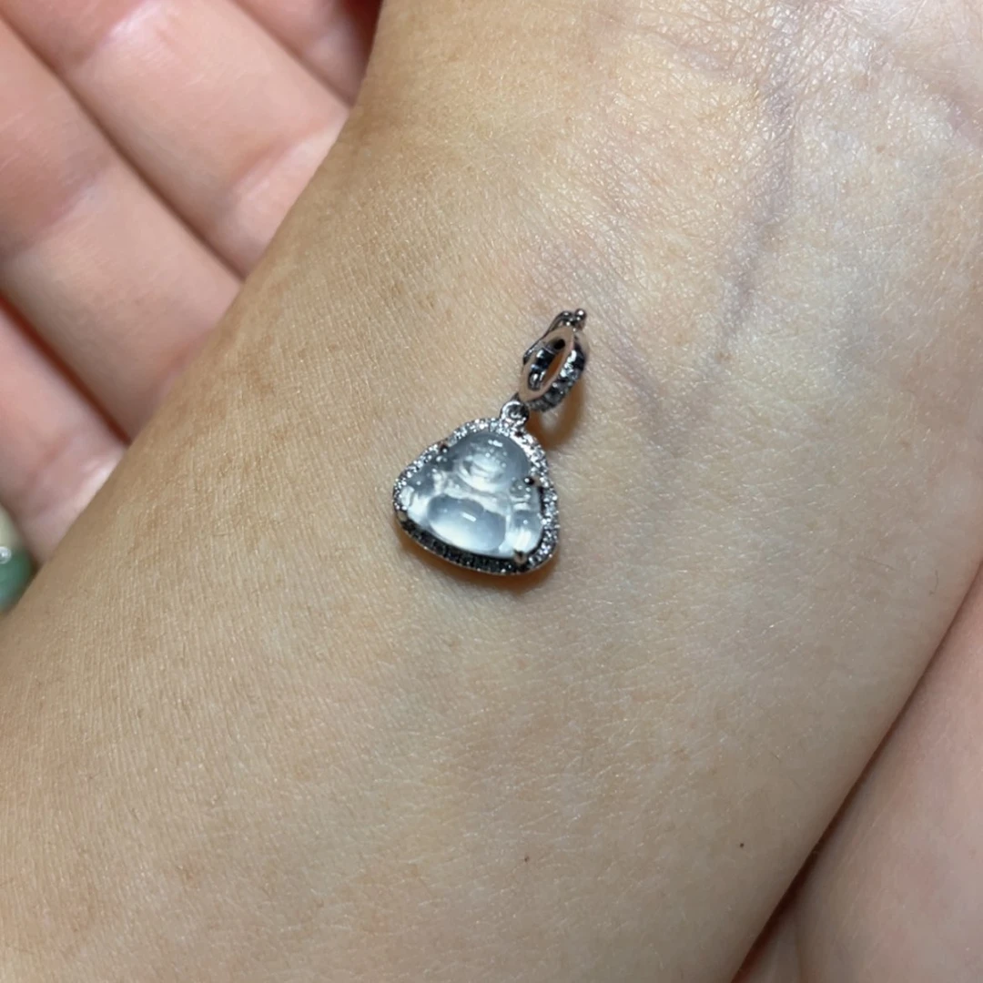 【闪购商品】翡翠吊坠(不含链)18K金镶嵌