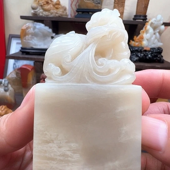 石材寿山荔枝洞石