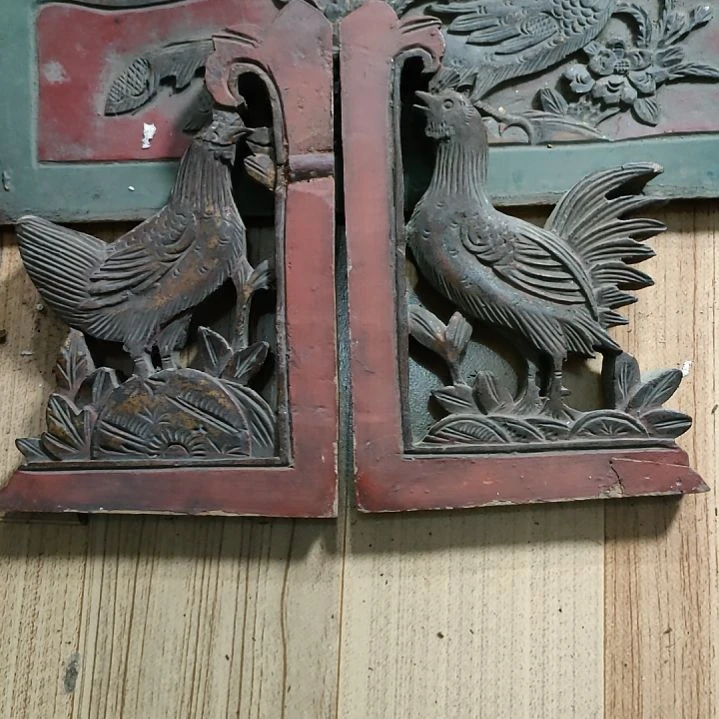 香樟木立****窗香樟木雕工艺品