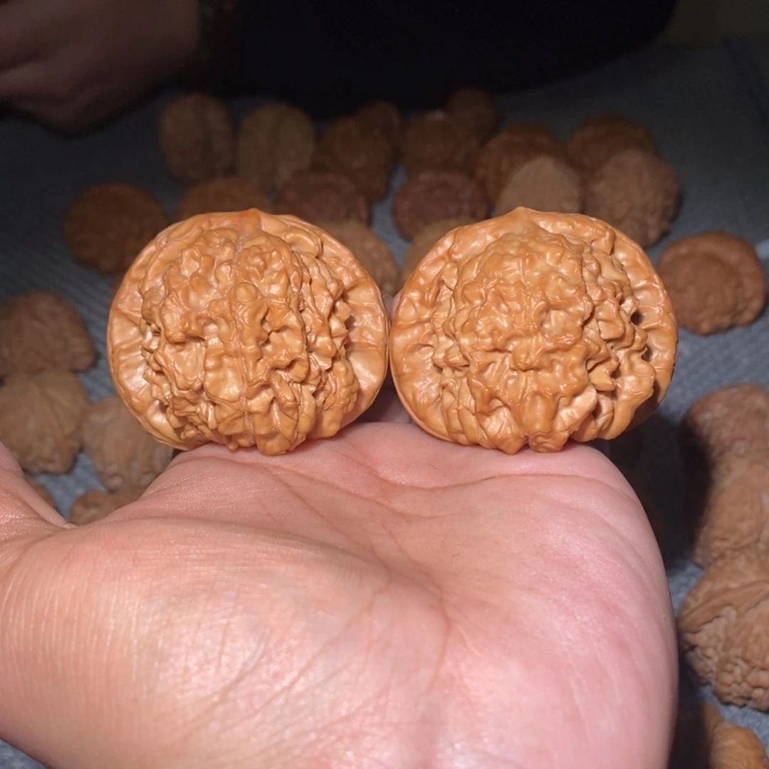 桃核吊坠51.5尺龙鼎