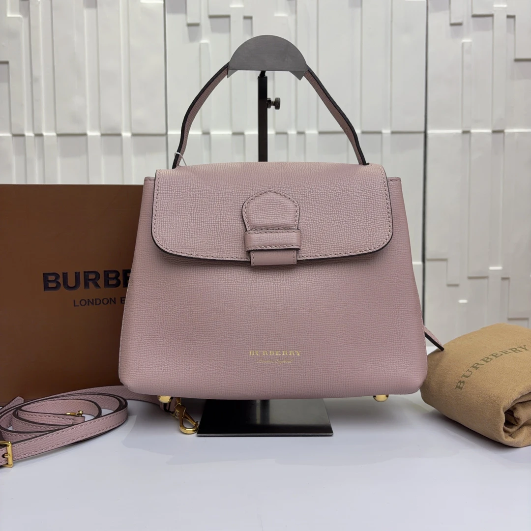 99新 BURBERRY/博柏利 思斯专属 巴宝莉斜挎包 GMTC195
