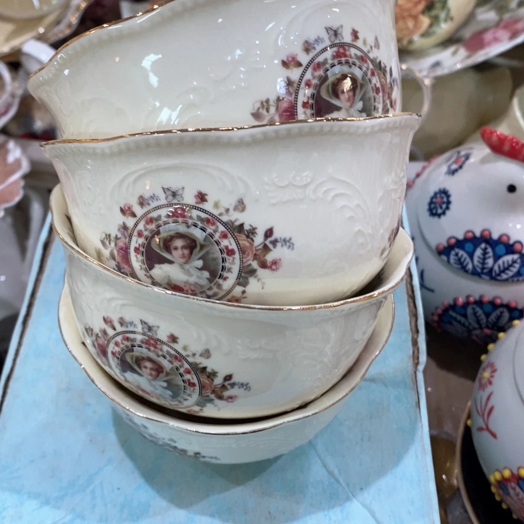 瓷4.5寸4个女神1111111111111111111