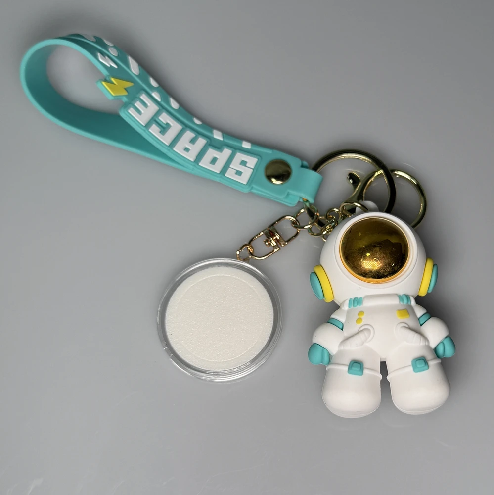 太空人钥匙扣正版005刀版百连