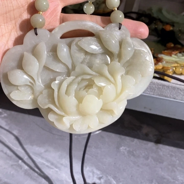 岫玉毛衣链未镶嵌