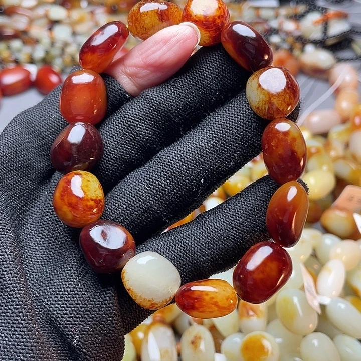 和田玉未镶嵌手链