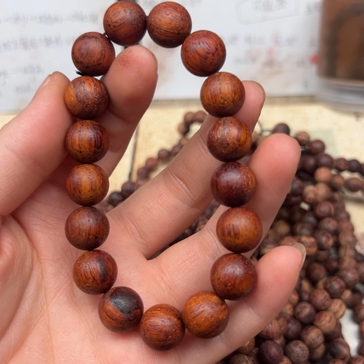 2***.藤类降真香12圆珠红油密支那一档