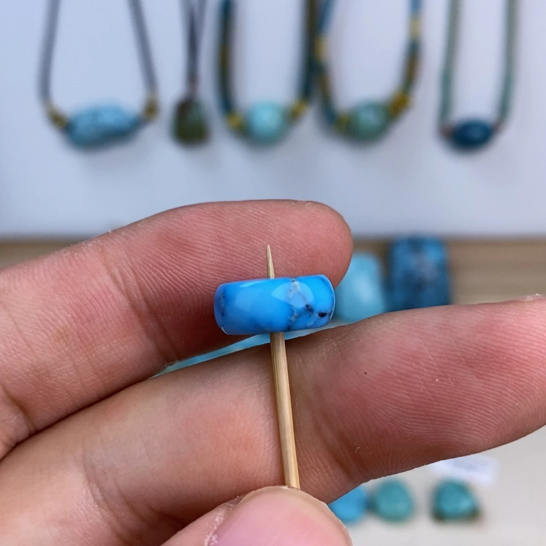 未镶嵌绿松石珠宝奇石13.3×5.6