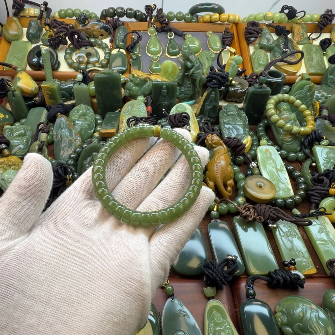 岫岩河磨玉（透闪石质玉）未镶嵌手链