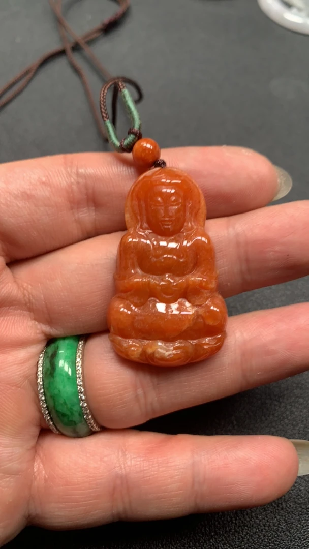 天然缅甸翡翠观音