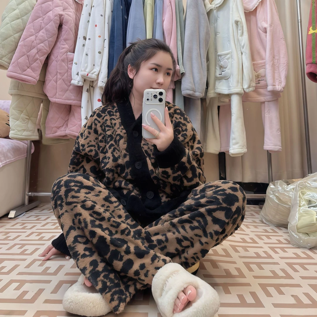 【轻奢半边绒】冬季豹纹家居服睡衣套装加绒加厚时尚休闲
