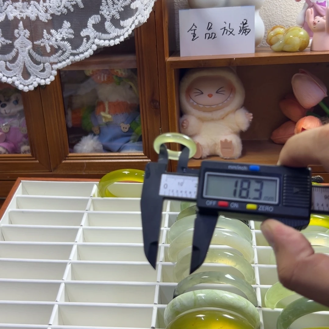 未镶嵌蛇纹石玉手镯353