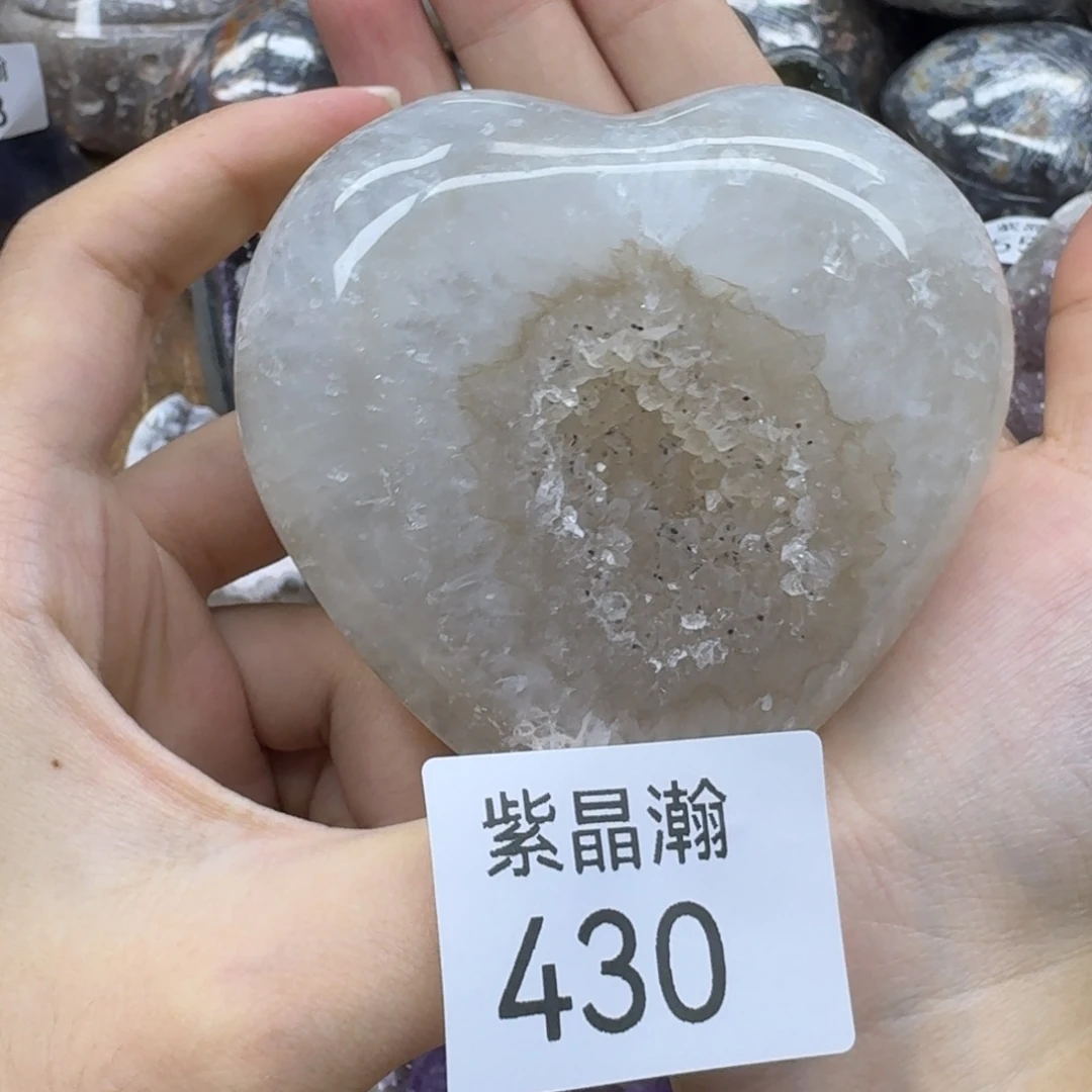 未镶嵌水晶大型摆件（非配饰）