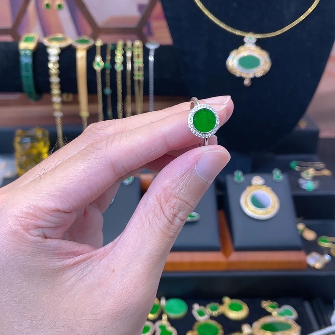 银S925镀金镶嵌戒指翡翠