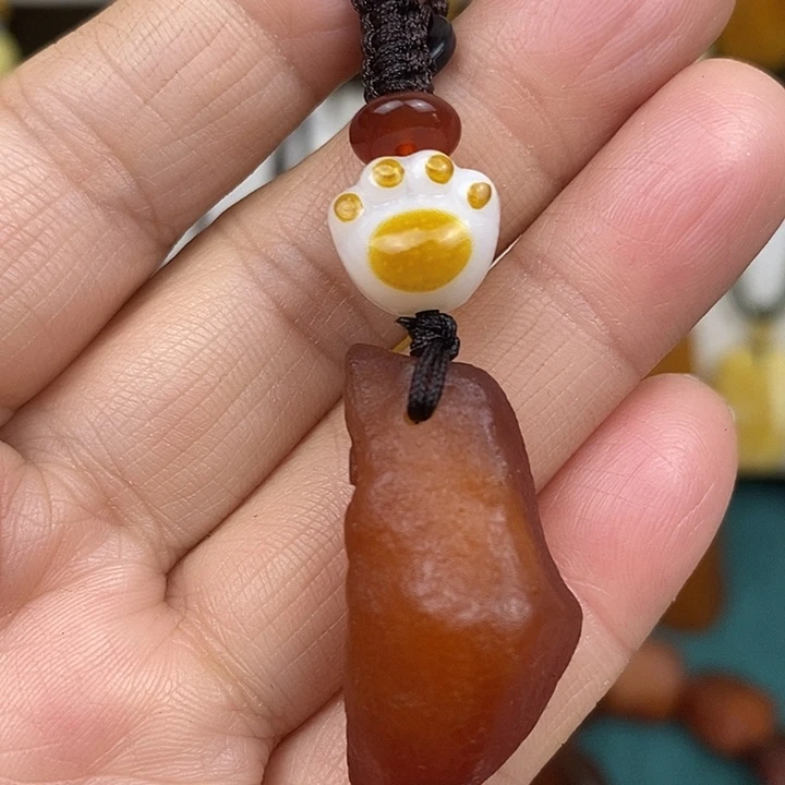 琥珀未镶嵌颈饰钥匙扣