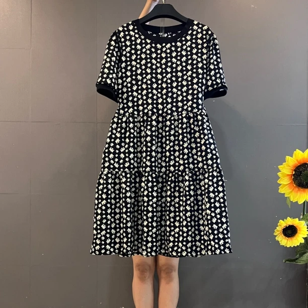 夏季新款宽松显瘦遮肚子圆领印花雪纺连衣裙