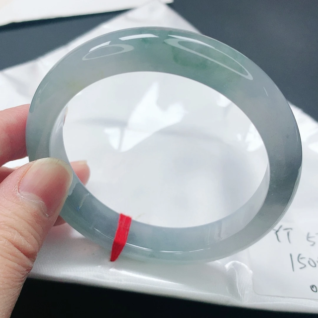 翡翠手镯未镶嵌缅甸天然A货翡翠