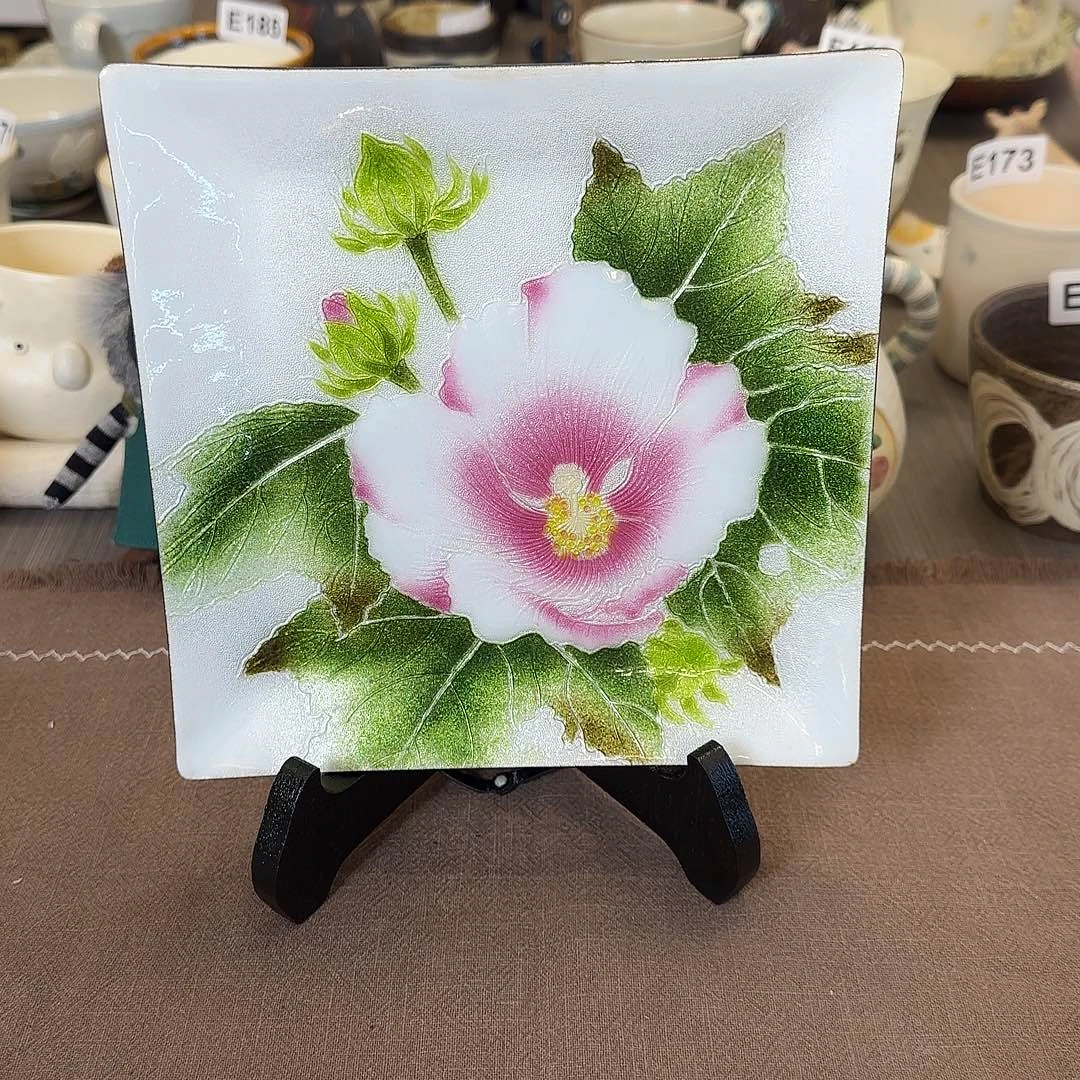 茶盏哈哈哈哈哈好好笑