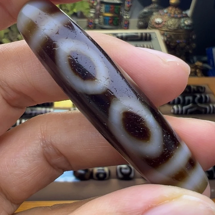 未镶嵌颈饰玛瑙/玉髓月*半