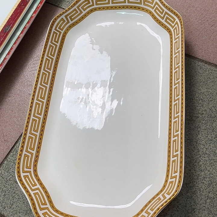 新骨瓷两个33厘米长4厘米高微瑕完美主义者慎拍