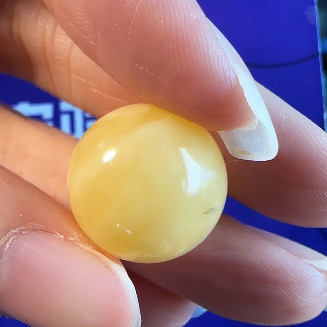 蜜蜡未镶嵌颈饰15.9mm微瑕奶白圆珠