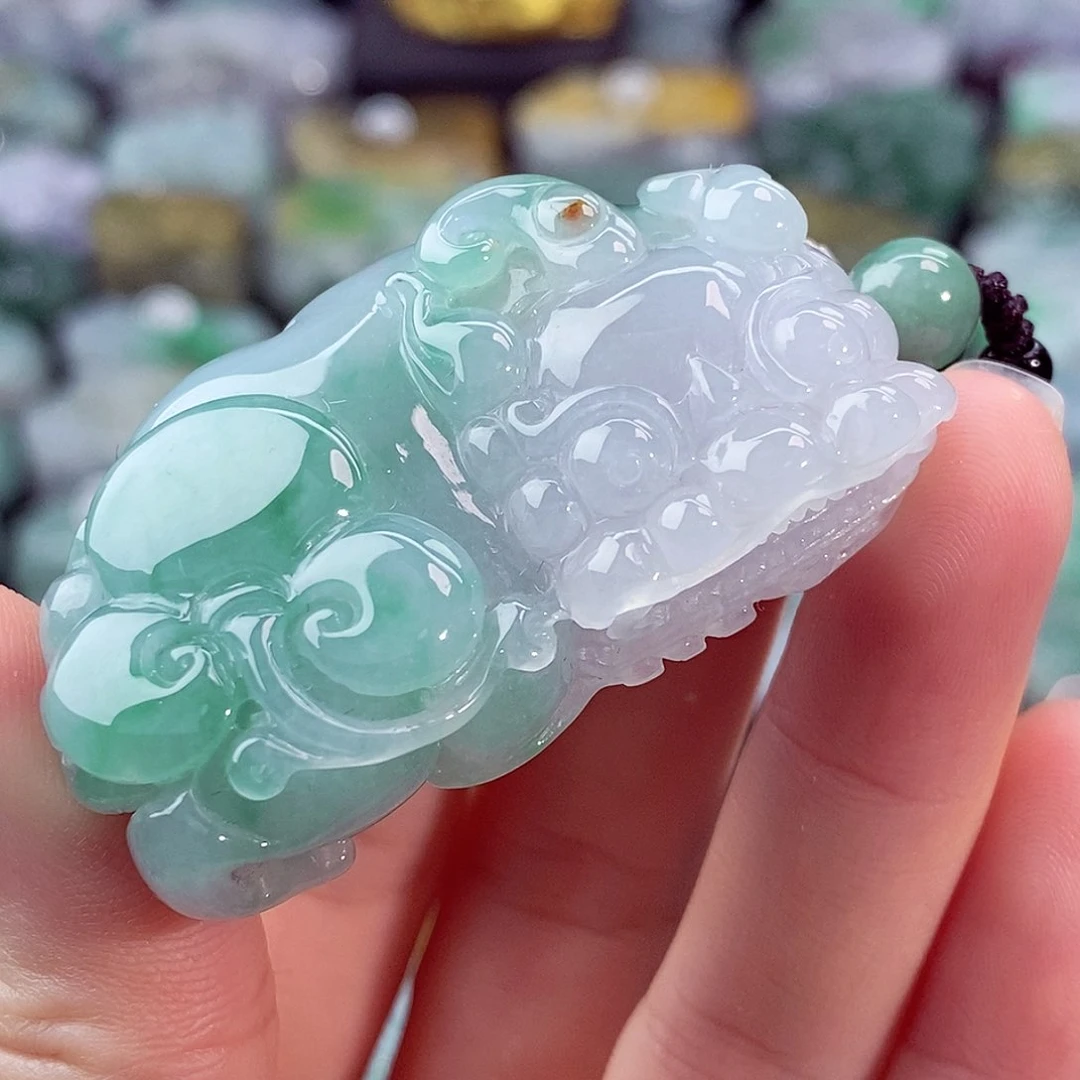 颈饰未镶嵌翡翠天然